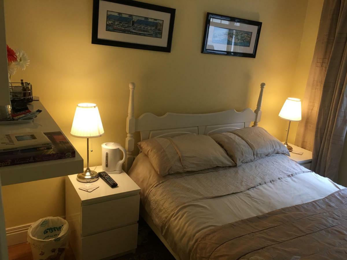 Hatmore B&B Londonderry Eksteriør billede